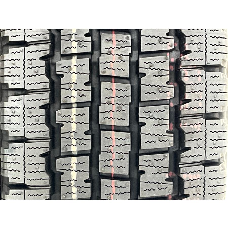 未使用 2本セット 195/70R17.5 112/110L LT  ブリヂストン BLIZZAK W969 冬 スタッドレス  ライトトラック   b11803_1