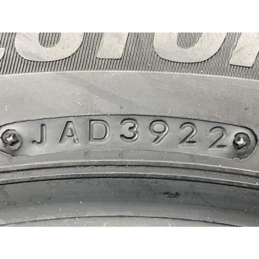 未使用 2本セット VRX3ブリヂストン 205／55R17 BRIDGESTONE（ブリヂストン） 未使用 2本セット 205/55R17 95Q BLIZZAK