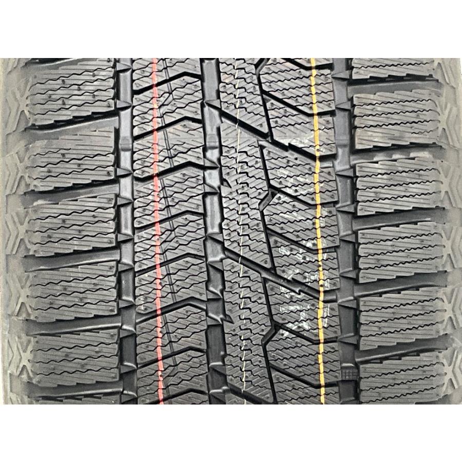 新品タイヤ 処分特価 1本のみ 215/55R17 94Q トーヨー OBSERVE GIZ2 冬 スタッドレス 215/55/17 カムリ/エスクード   b15063の画像