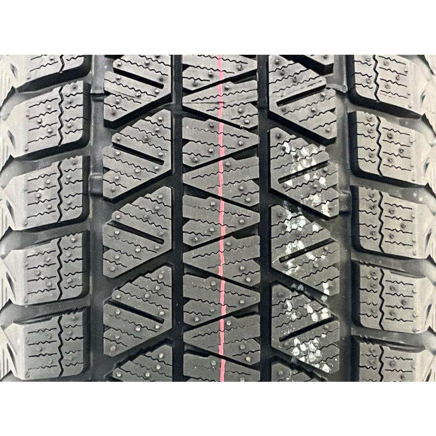 ブリザック DMーV3 新品タイヤ 処分特価 1本のみ 235/55R18 100Q 
