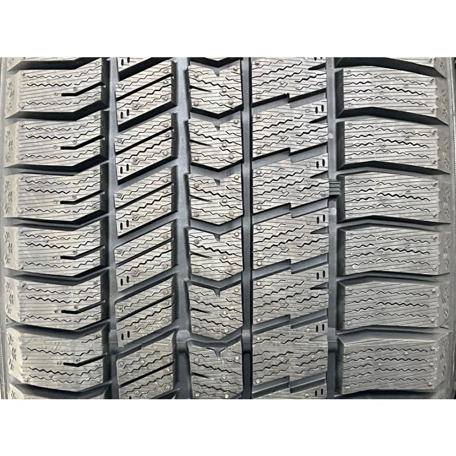 グッドイヤー（GOODYEAR） 未使用 2本セット 235/45R18 94Q ICENAVI8 