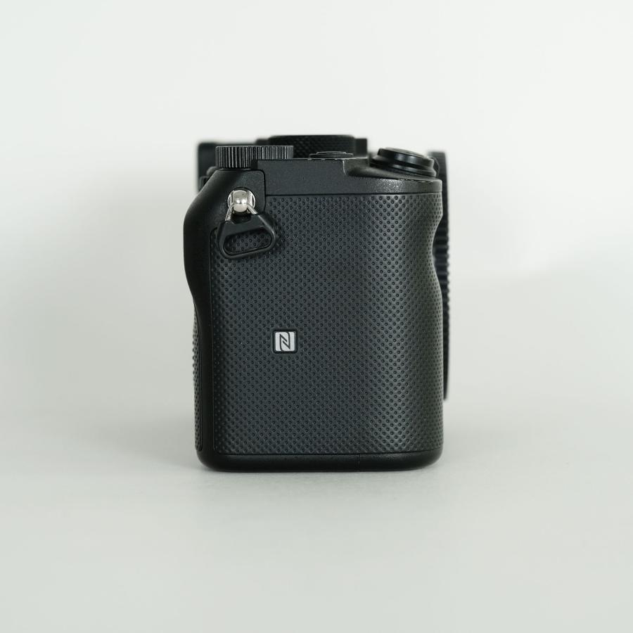 良品｜シャッター数18,059回] SONY α7C（ILCE-7C） [ボディ ブラック