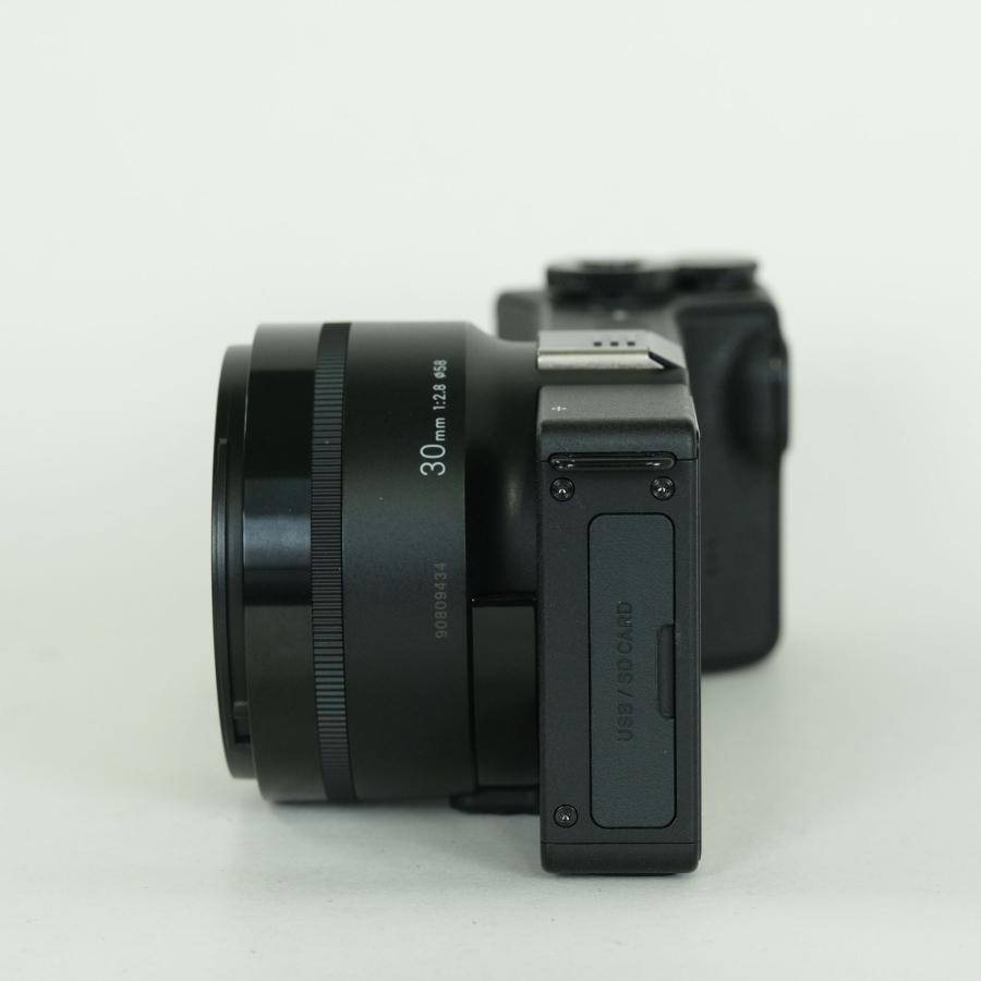 美品 | バッテリー2個・フード付] SIGMA dp2 Quattro コンパクト