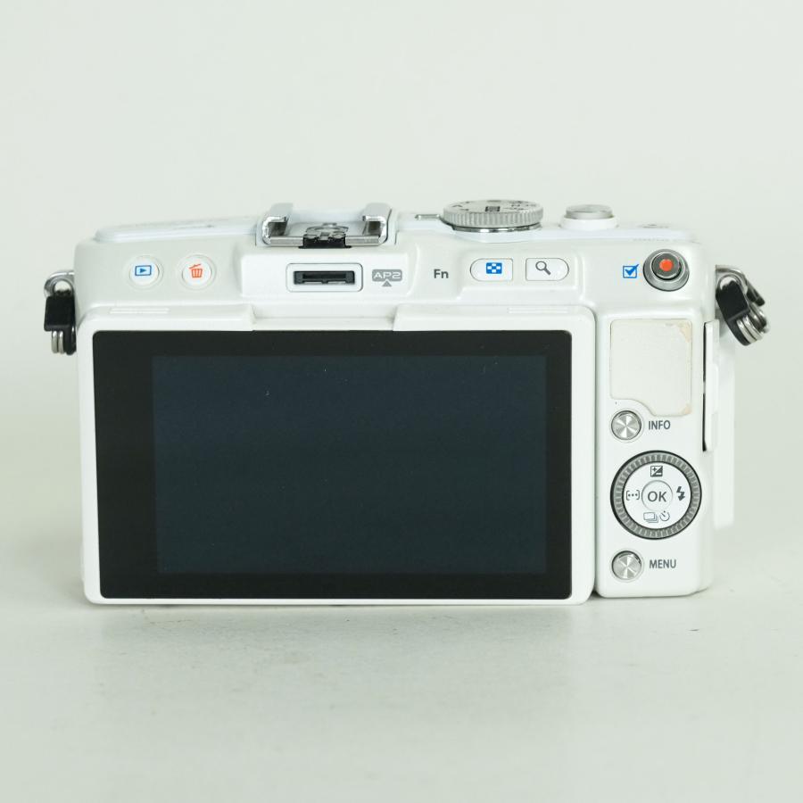 難あり品] OLYMPUS PEN Lite E-PL6 ボディ ホワイト | マイクロフォー