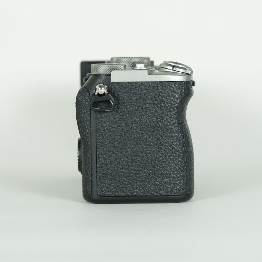 [美品 | シャッター数17,062回] SONY α7C II（ILCE-7CM2） [ボディ シルバー] | SONY Eマウント |  | 02