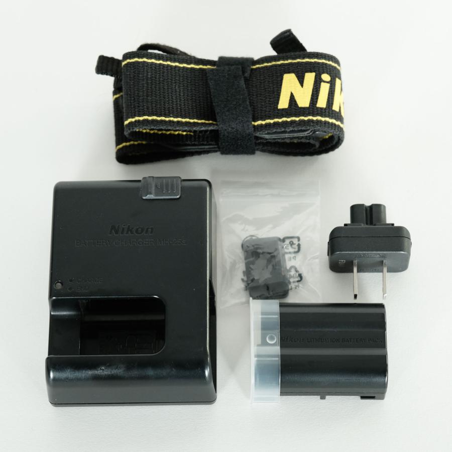 ✨ショット数10,000以下・美品✨ Nikon D7200 デジタル一眼レフ Amazon | Nikon デジタル一眼レフカメラ D7200 | デジタル一眼レフ 通販