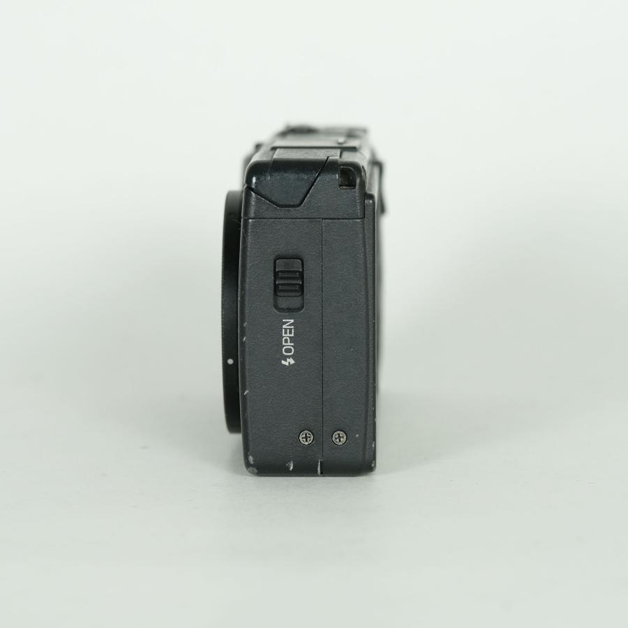 並品 | シャッター数2,000回｜別売付属品多数] RICOH GR DIGITAL II