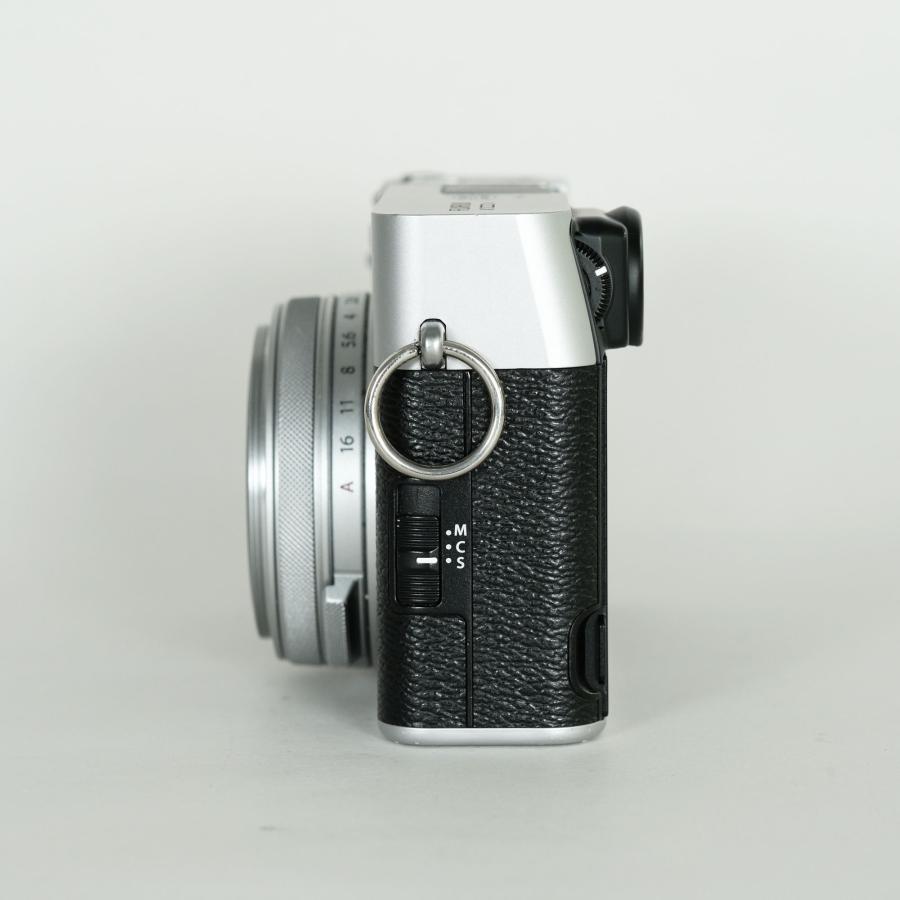 美品｜シャッター数9,100回｜おまけ付] FUJIFILM X100V シルバー