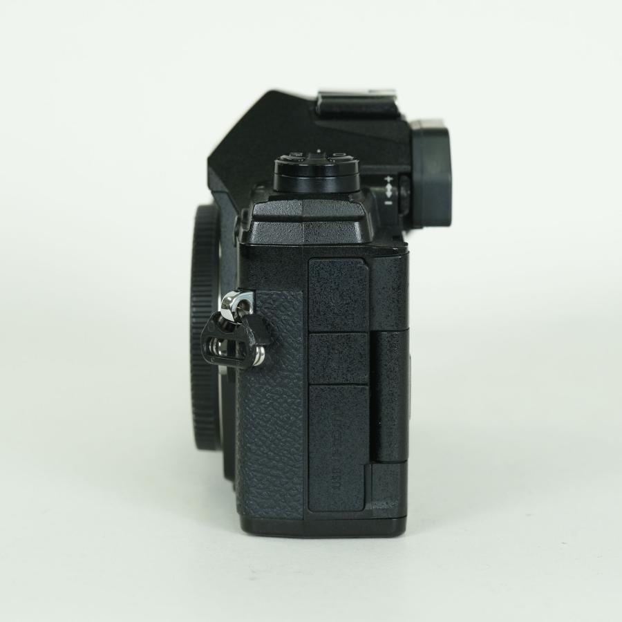 良品 | シャッター数35,674回] OLYMPUS OM-D E-M5 Mark III [ボディ