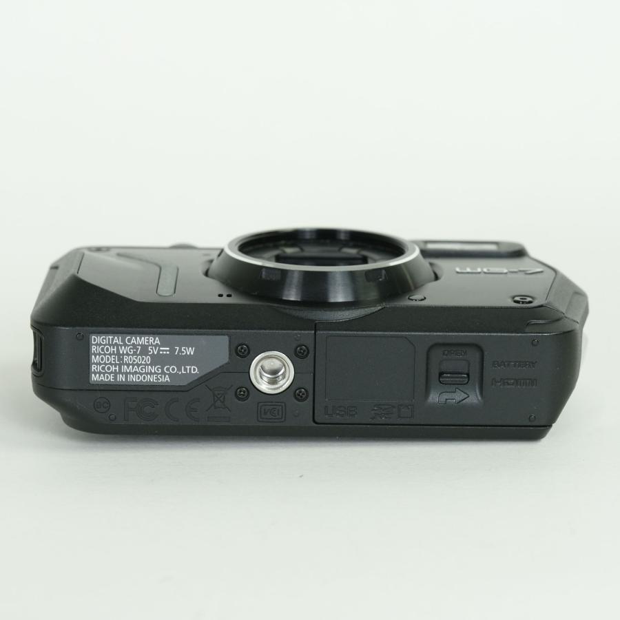 [美品 | バッテリー2個付] RICOH WG-7 ブラック | コンパクトデジタルカメラ_6