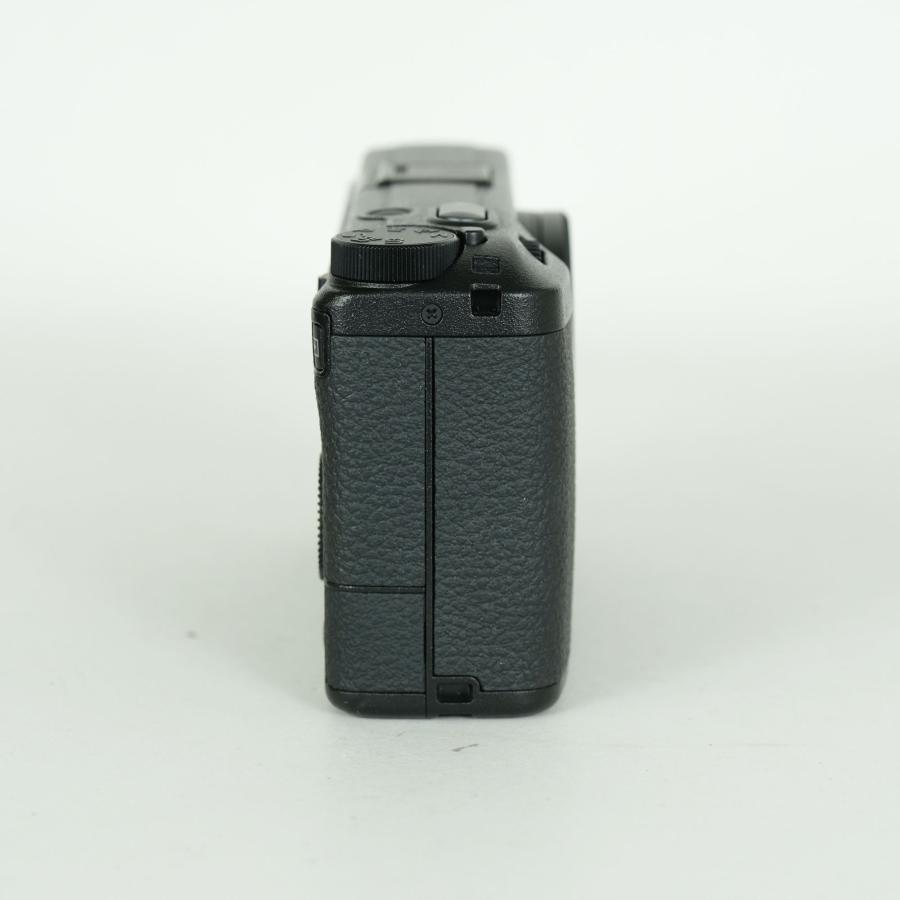 美品 | シャッター数894回] RICOH GR III HDF コンパクトデジタル