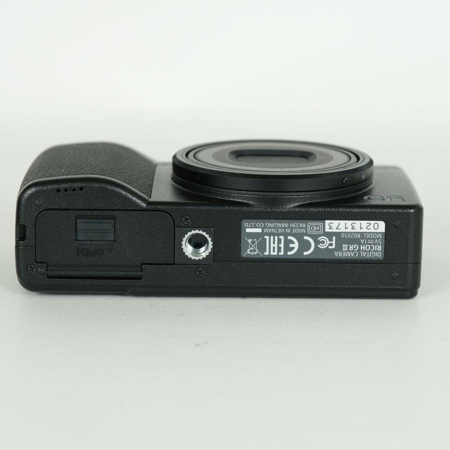 美品 | シャッター数894回] RICOH GR III HDF コンパクトデジタル