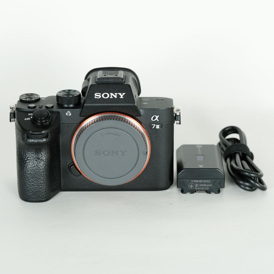 SONY α7 III（ILCE-7M3） [ボディ] / ソニーEマウント 並品] SONY α7 III（ILCE-7M3） [ボディ] / ソニーEマウント