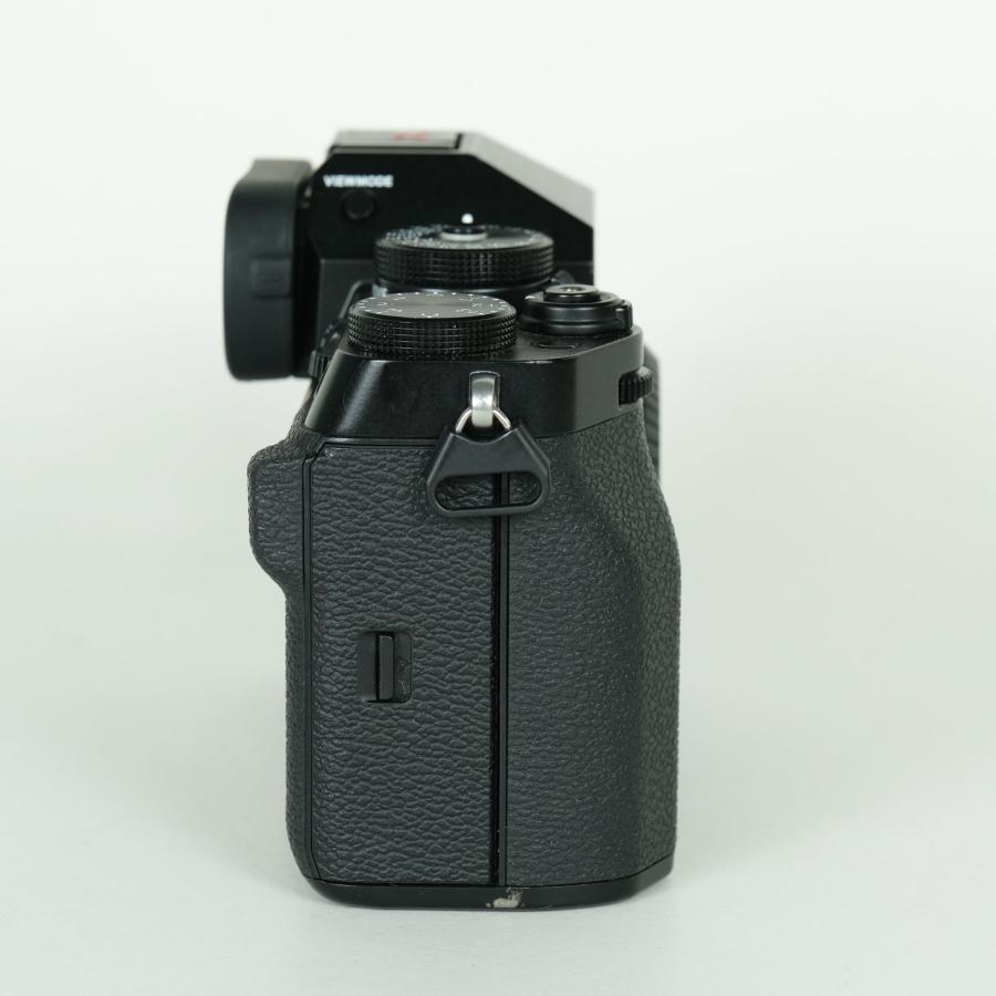 美品 | シャッター数11,086回] FUJIFILM X-T5 [ボディ ブラック] X