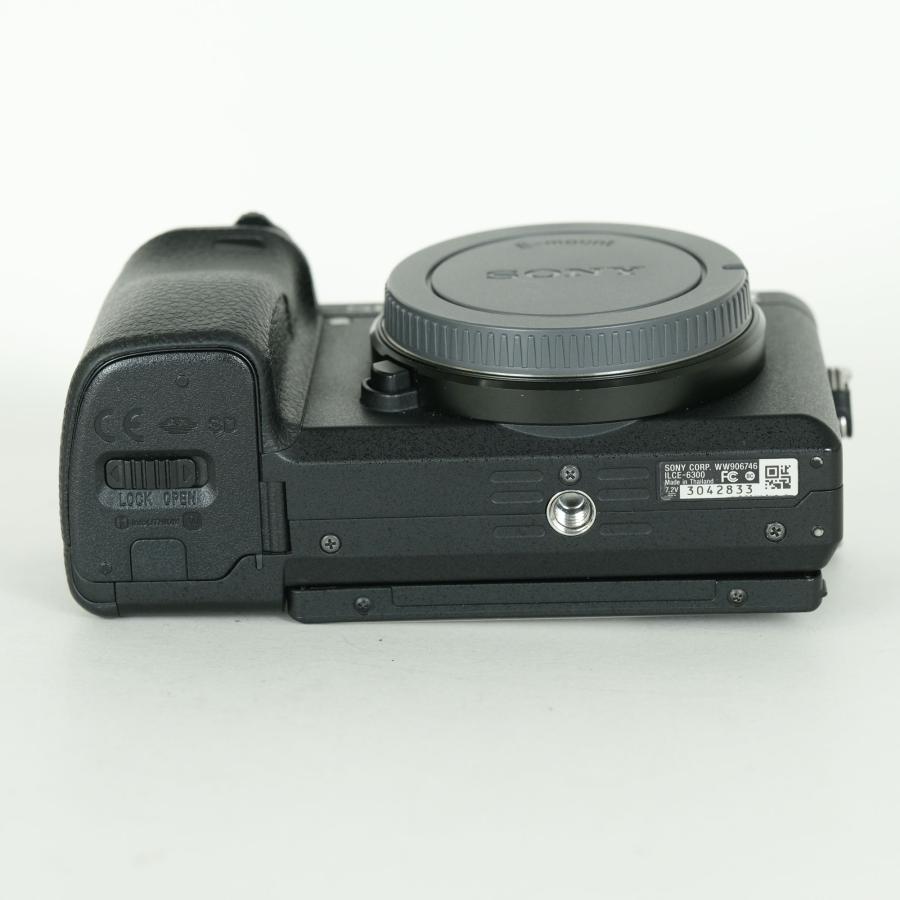美品 ◆ショット数:1,571回◆ SONY ソニー α6300 16-50mm 美品 | シャッター数14,470回] SONY α6300（ILCE-6300） Eマウント