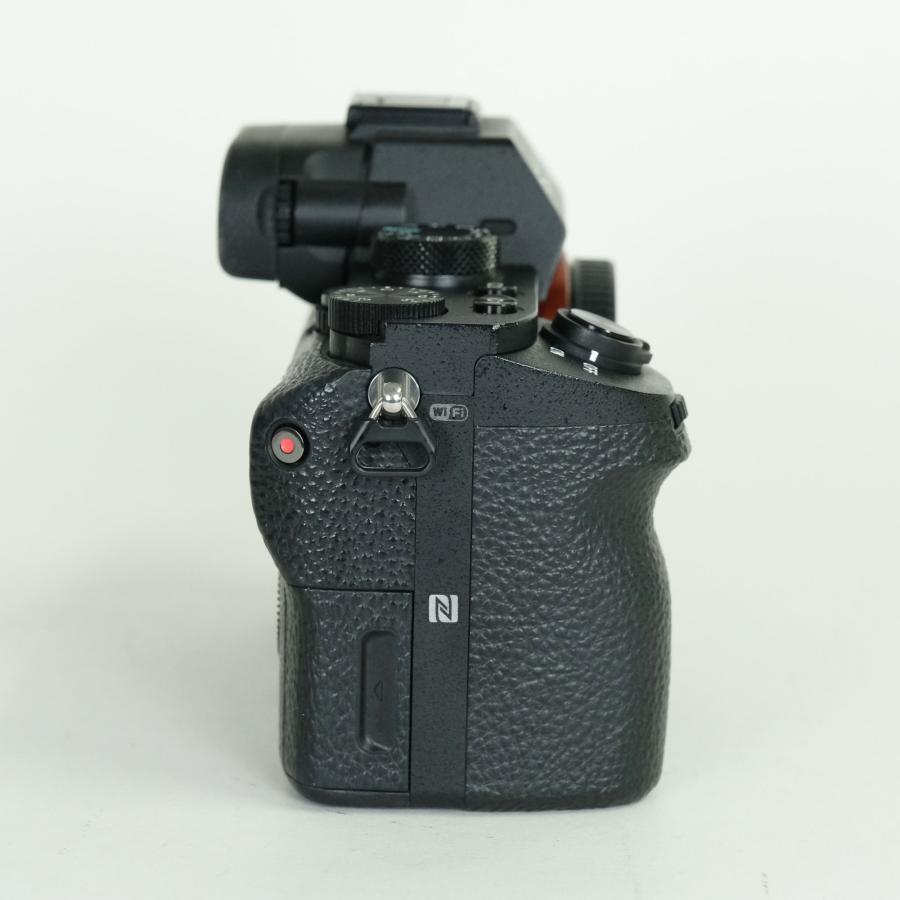 良品 | シャッター数8,533回｜バッテリー2個付] SONY α7 II（ILCE-7M2
