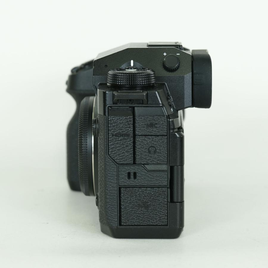 [美品 | シャッター数17，030回] FUJIFILM X-H2 [ボディ] | FUJIFILM Xマウント_2