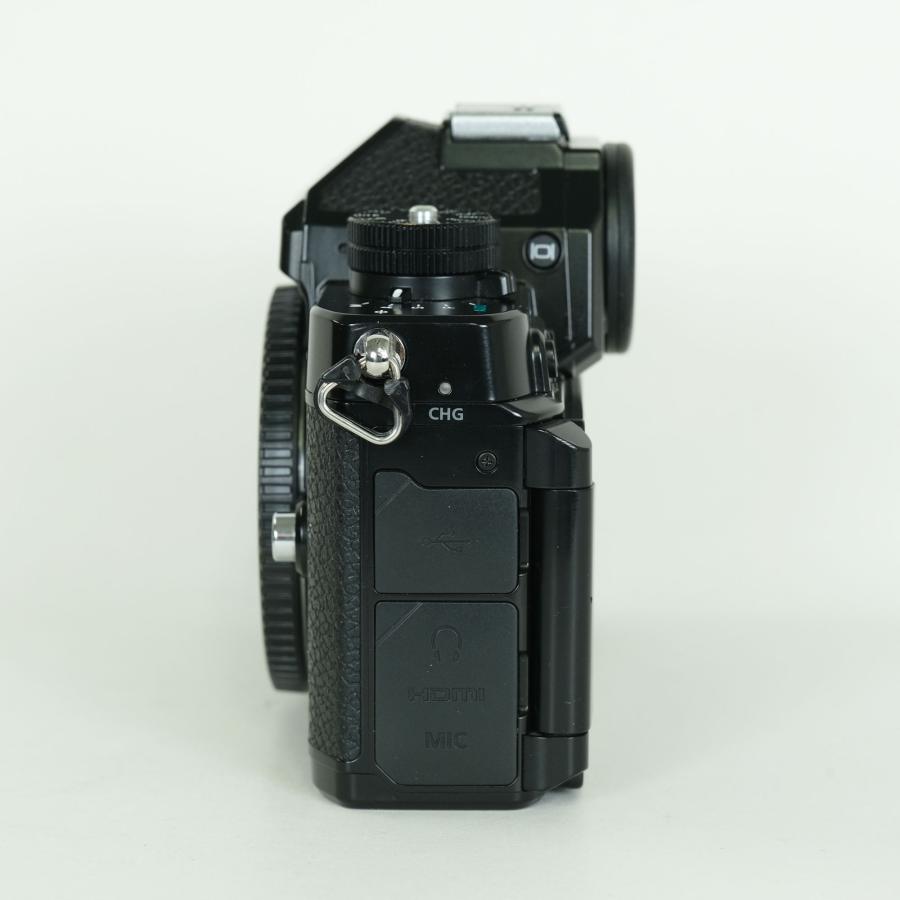 美品 | シャッター数68,219回] Nikon Z f [ボディ] Zマウント