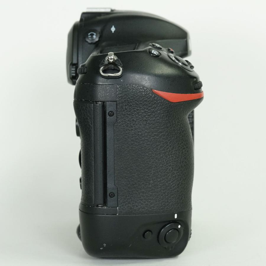 [並品 | シャッター数251，410回] Nikon D5 ボディ（CF-Type） | ニコンFマウント_2