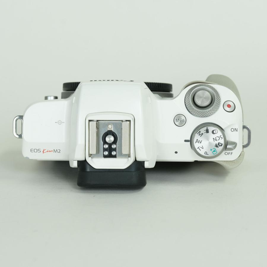 Canon EOS Kiss M2 本体 + レンズ2本 + バッテリー 並品 | バッテリー2個付] Canon EOS Kiss M2 [ボディ ホワイト] EF-M