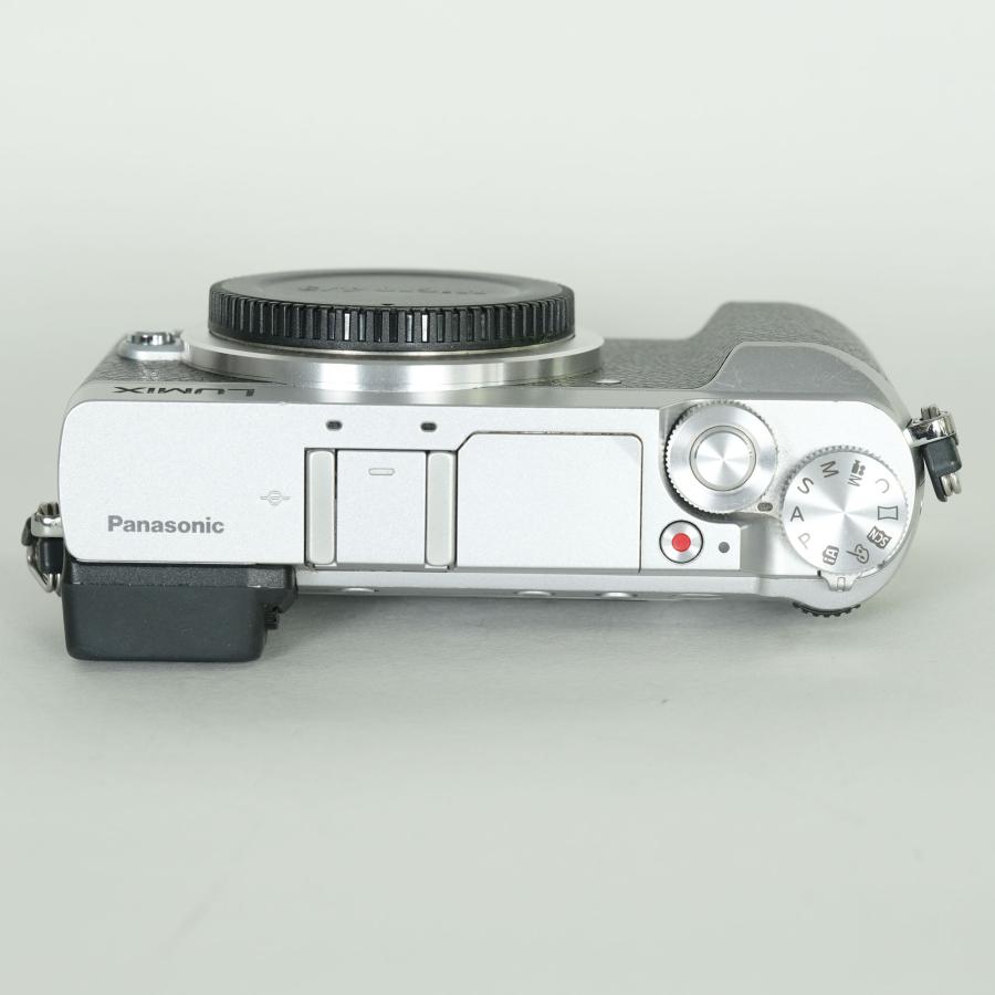 美品 LUMIX DMC-GX7MK2 シャッター回数1700以下 並品 | シャッター数415回] Panasonic LUMIX DMC-GX7MK2 ボディ