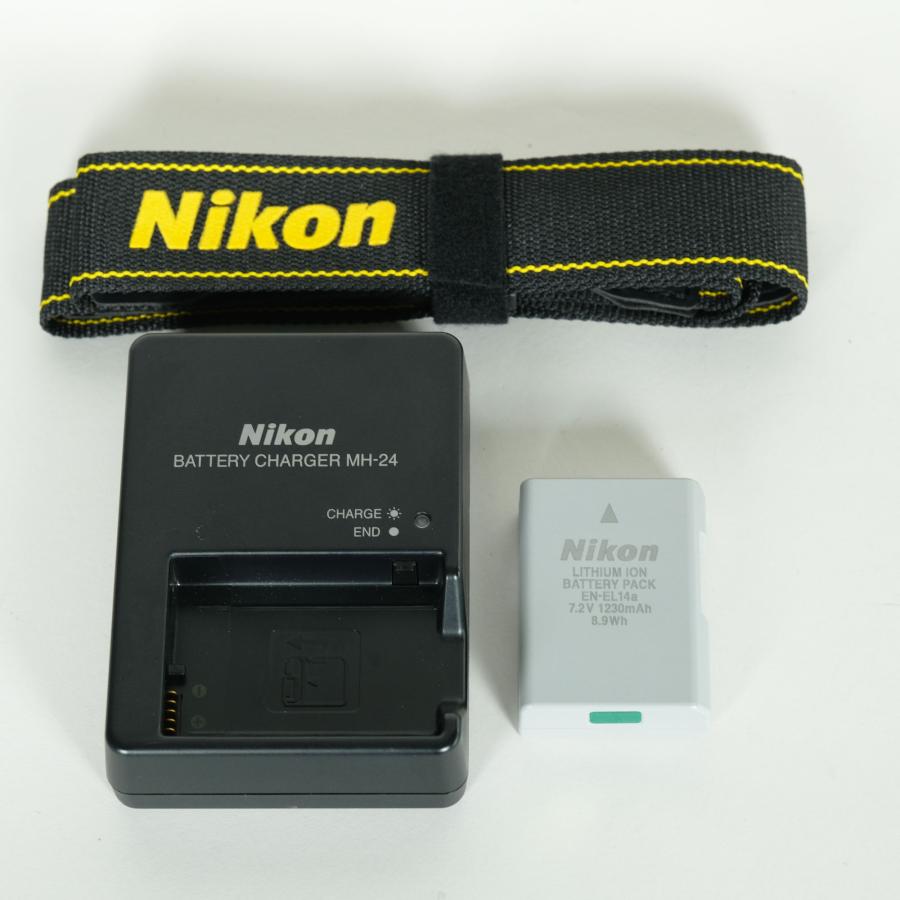 ■新品級のシャッター回数999枚以下■ニコン Nikon D3400 □新品級のシャッター回数999枚以下□ニコン Nikon D3400 良品