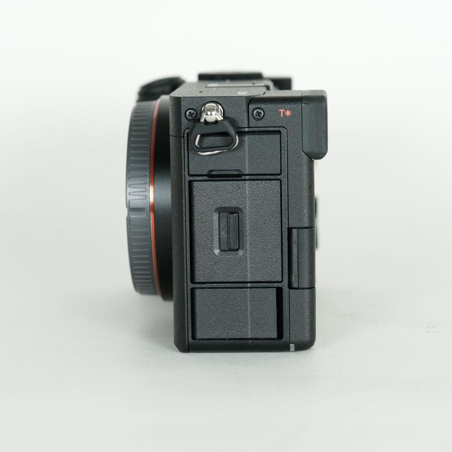 美品 | シャッター数1,234回｜バッテリー2個付] SONY α7C II（ILCE