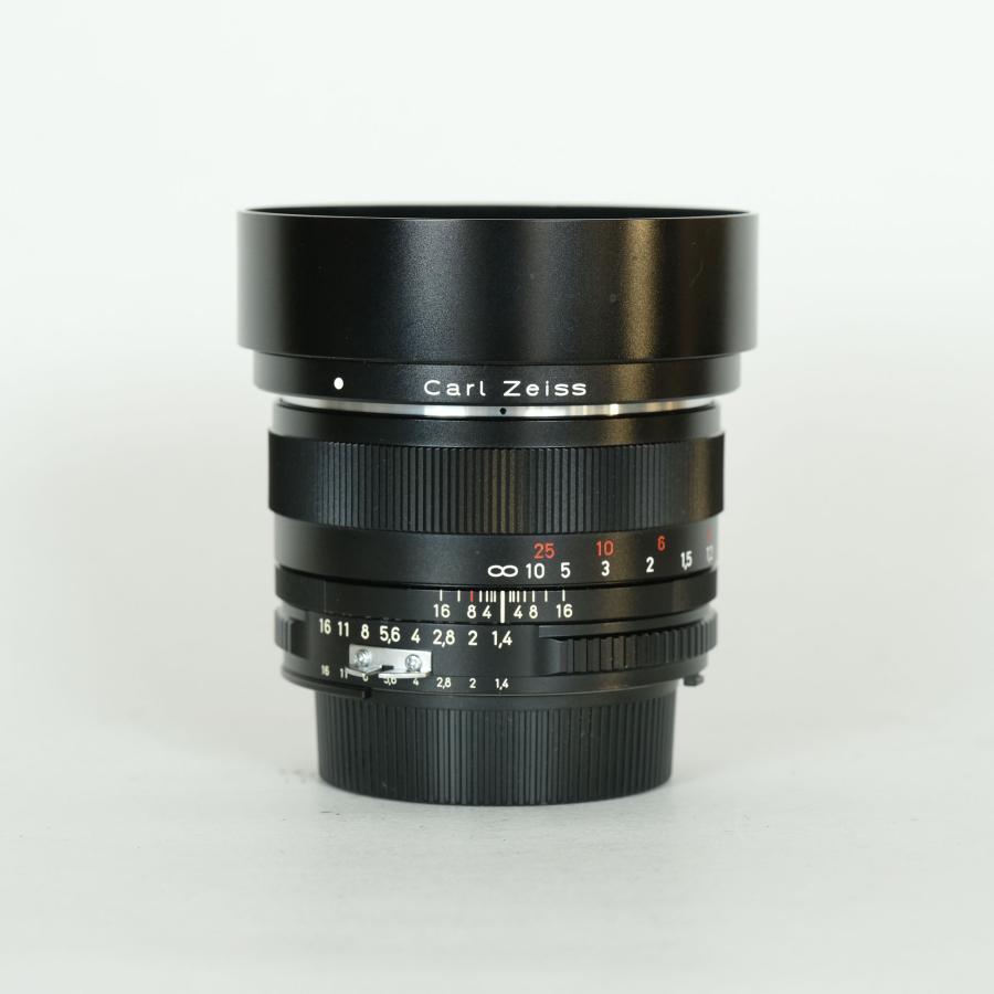 美品] Carl Zeiss Planar T* 50mm F1.4 ZF [ニコンF用] | Nikon F