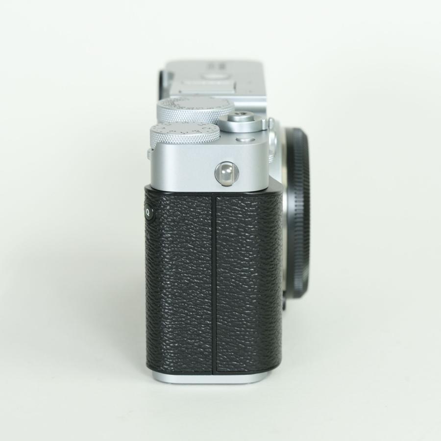 [美品 | シャッター数149回] FUJIFILM X-E5 [ボディ シルバー] | FUJIFILM Xマウント_2