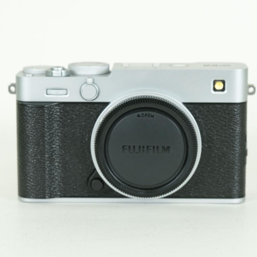 [美品 | シャッター数1，860回] FUJIFILM X-E5 [ボディ シルバー] | FUJIFILM Xマウント_1