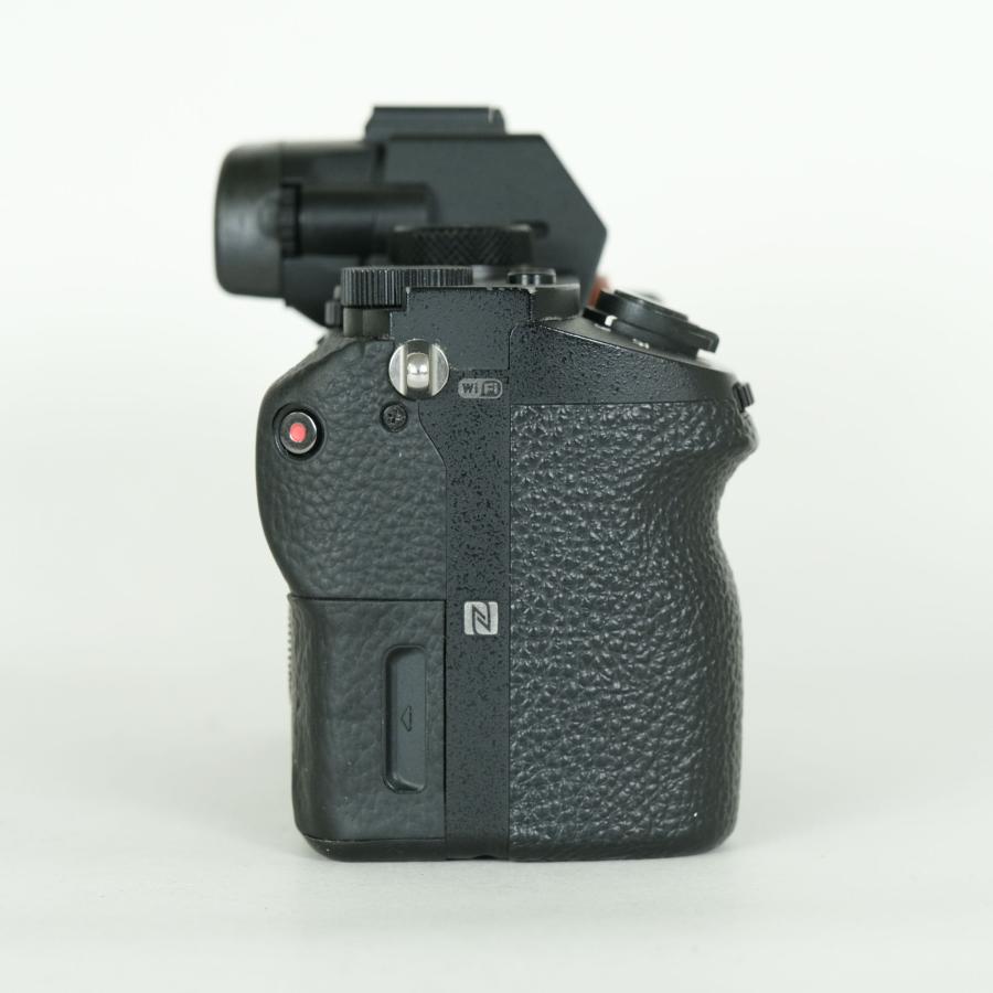 良品 | シャッター数25,849回] SONY α7 II（ILCE-7M2） [ボディ] E