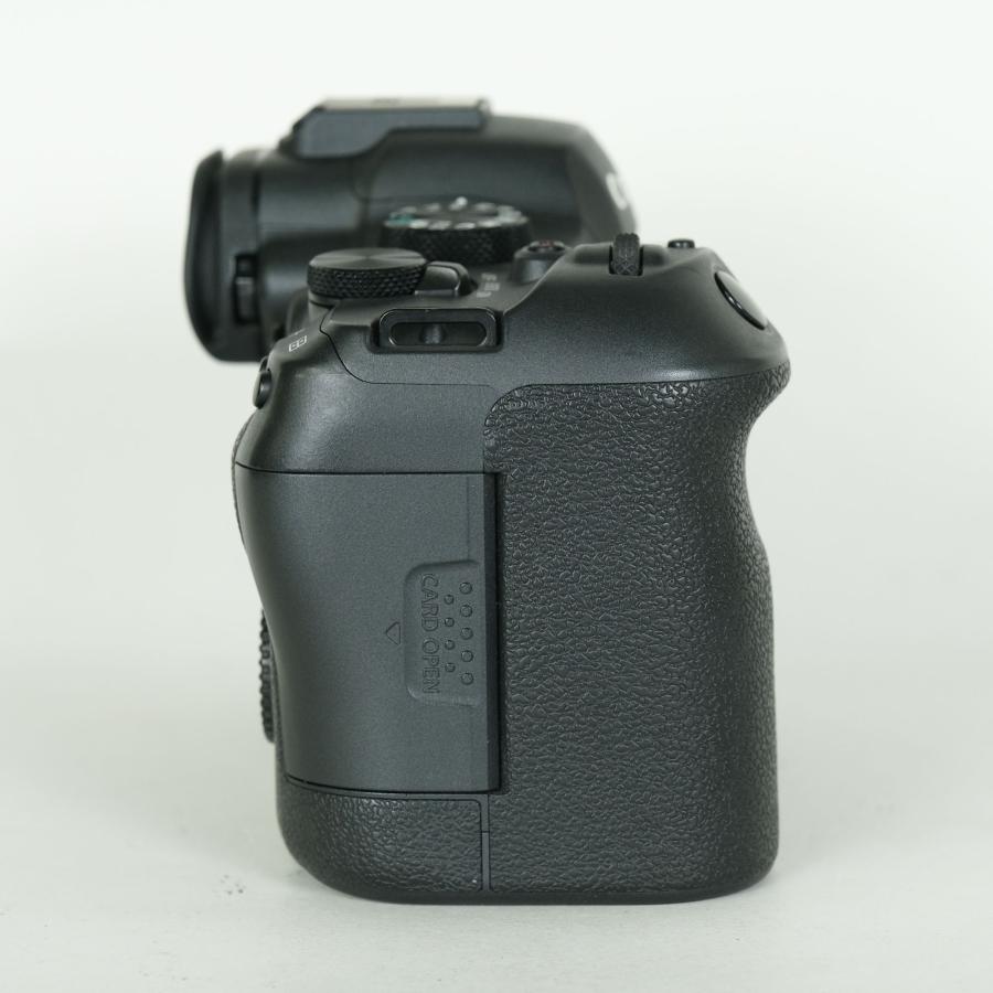 良品 | バッテリー2個・別売り付属品付] Canon EOS R6 Mark II [ボディ