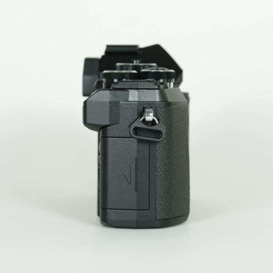 美品 | シャッター数671回] OM SYSTEM OM-5 [ボディ ブラック