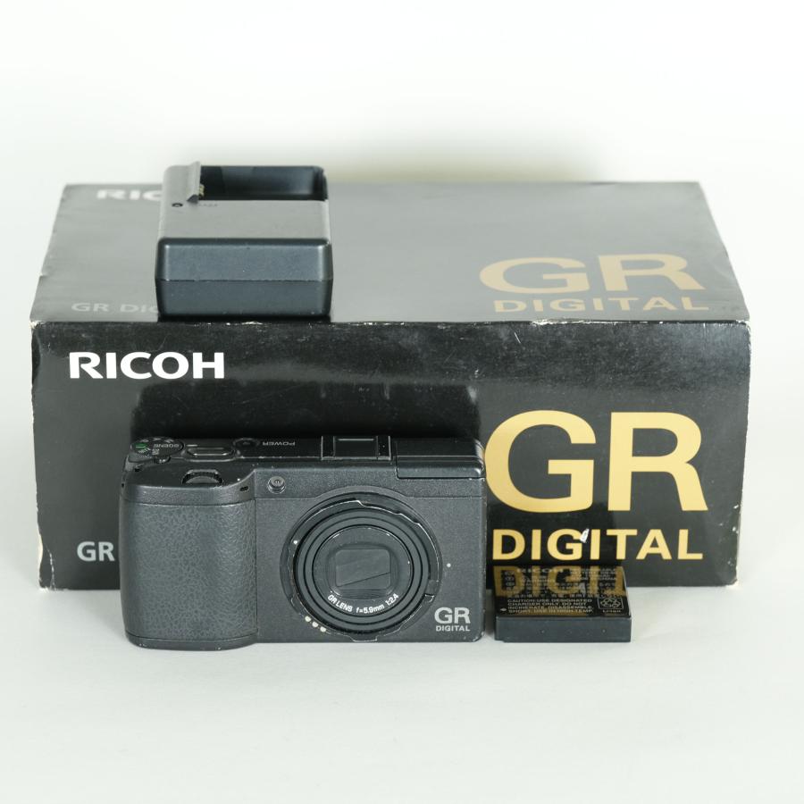 RICOH リコー GR DIGITAL II シャッター639枚 難あり品｜シャッター数1,450回] RICOH GR DIGITAL II | コンパクト