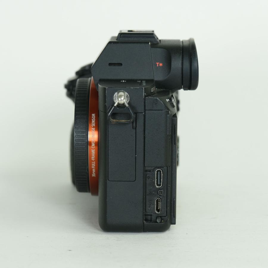 並品 | シャッター数34,000回] SONY α7R III（ILCE-7RM3） Eマウント