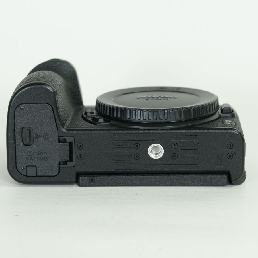 美品 | シャッター数311回] Nikon Z30 [ボディ] Zマウント : ONESCENE
