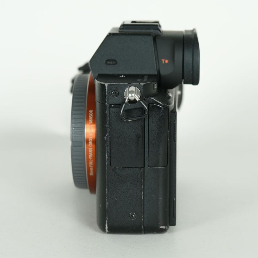 並品 | シャッター数440回｜L型ブラケット付] SONY α7S II（ILCE-7SM2