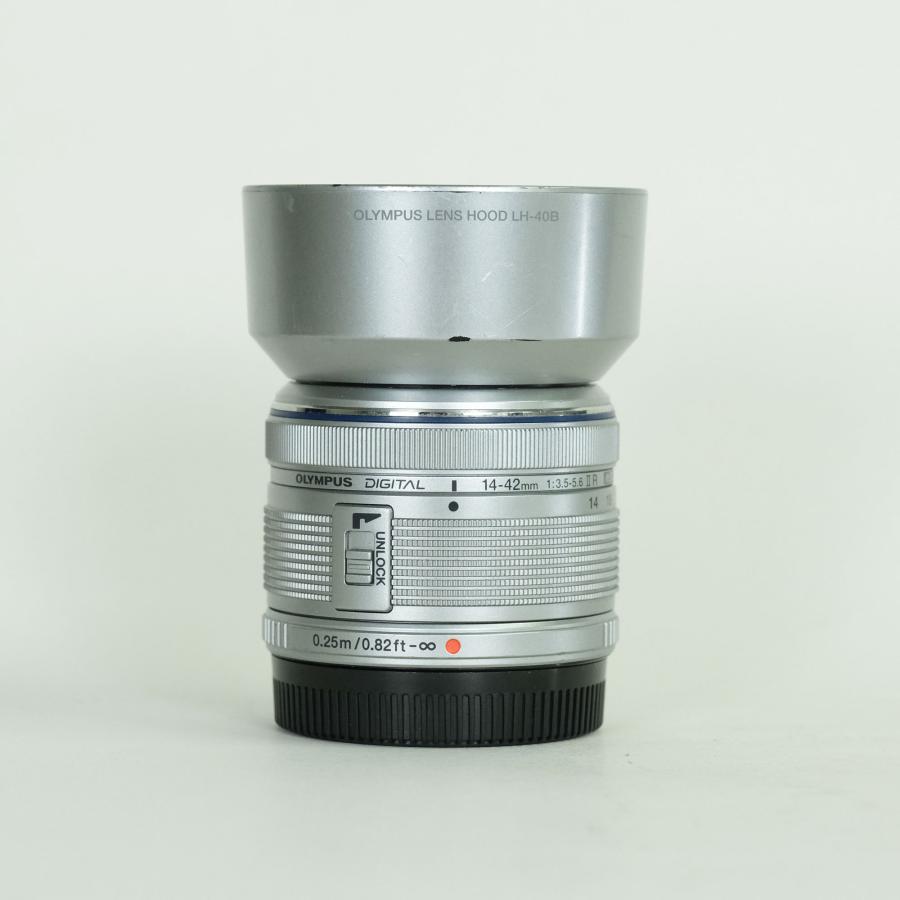 難あり品] OLYMPUS M.ZUIKO DIGITAL 14-42mm F3.5-5.6IIR シルバー
