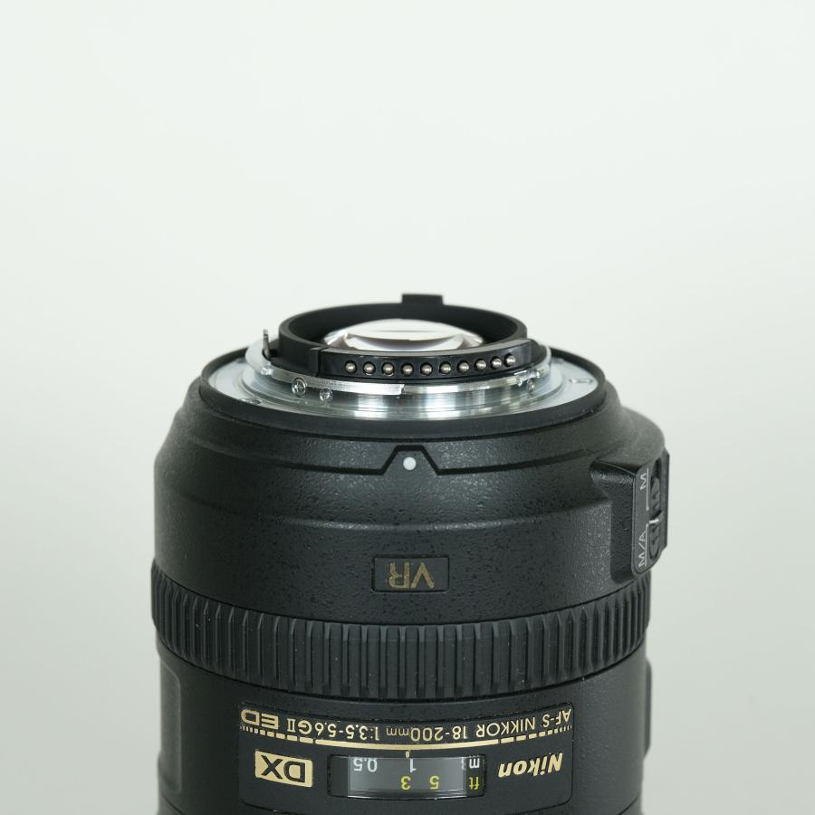 美品] Nikon AF-S DX NIKKOR 18-200mm F3.5-5.6G ED VR II | Fマウント
