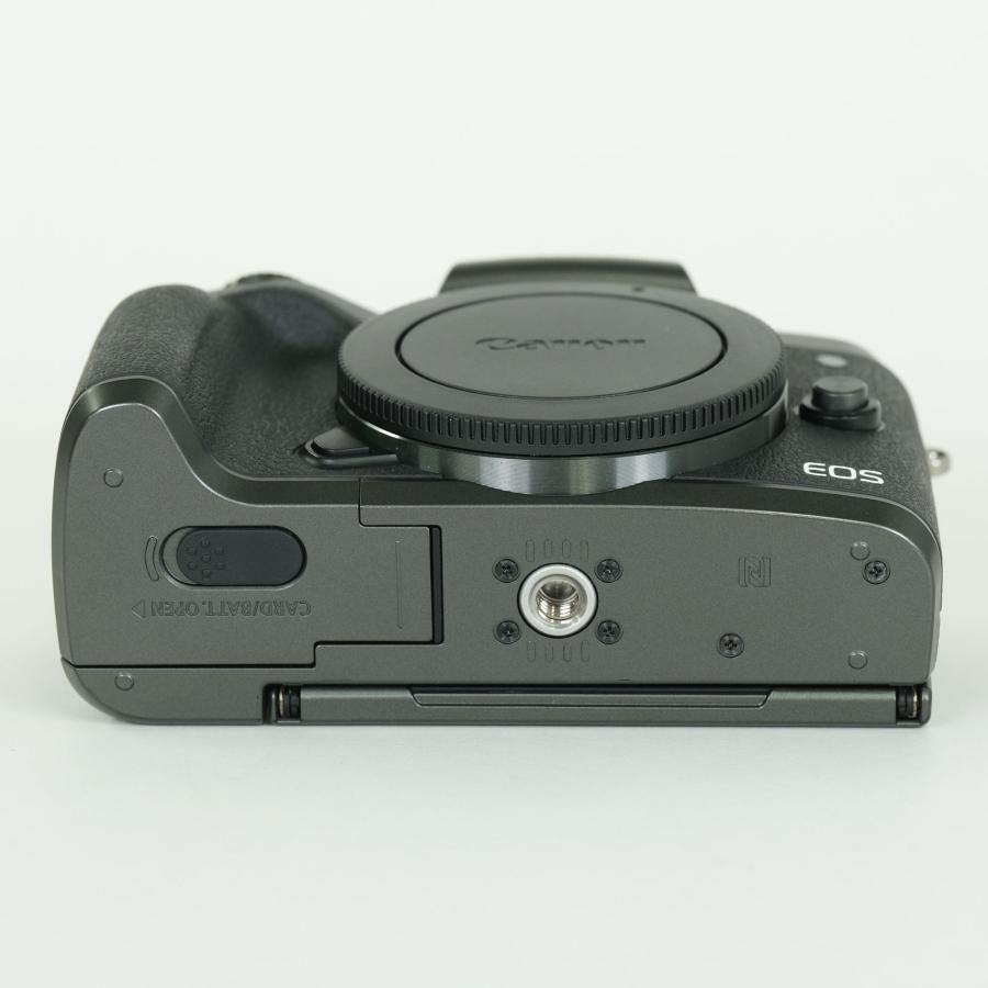 良品 | バッテリー2個付] Canon EOS M5 [ボディ] EF-Mマウント