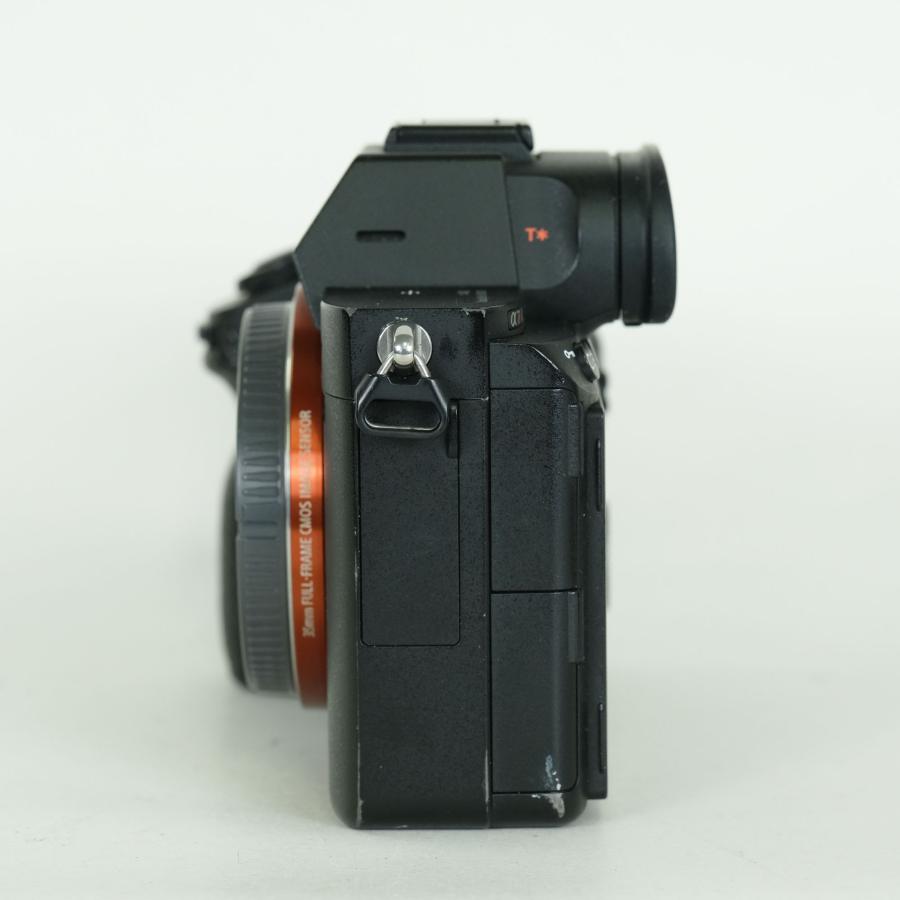 良品 | シャッター数35,718回] SONY α7R III（ILCE-7RM3） Eマウント 