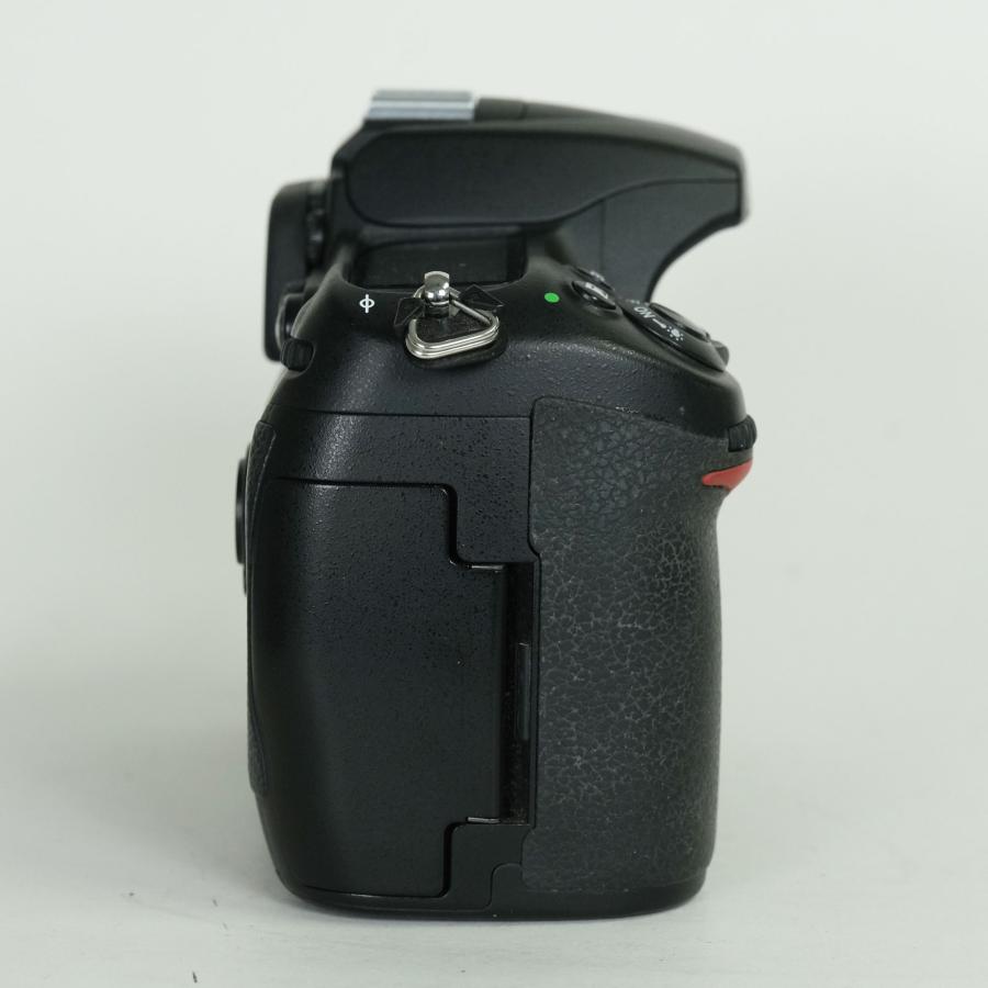 [並品] Nikon D300 ボディ | ニコンFマウント_2