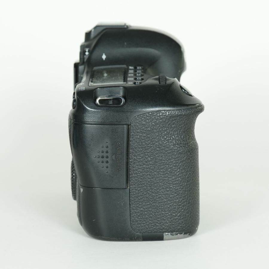 並品 | バッテリー2個付] Canon EOS 6D | Canon EFマウントの