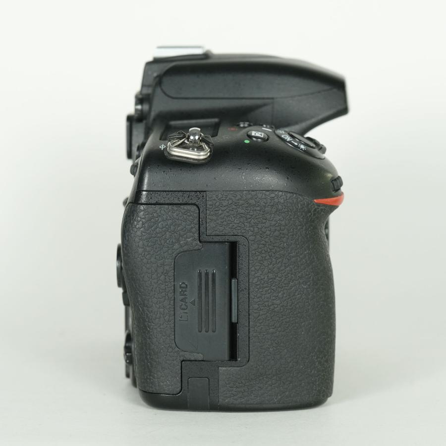 良品 | シャッター数72,080回｜バッテリー2個付] Nikon D750 [ボディ