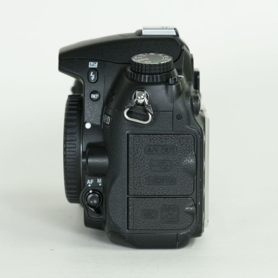 Nikon D7000 シャッター数5760 良品 | シャッター数8,890回] Nikon D7000 Fマウント : ONESCENE Yahoo