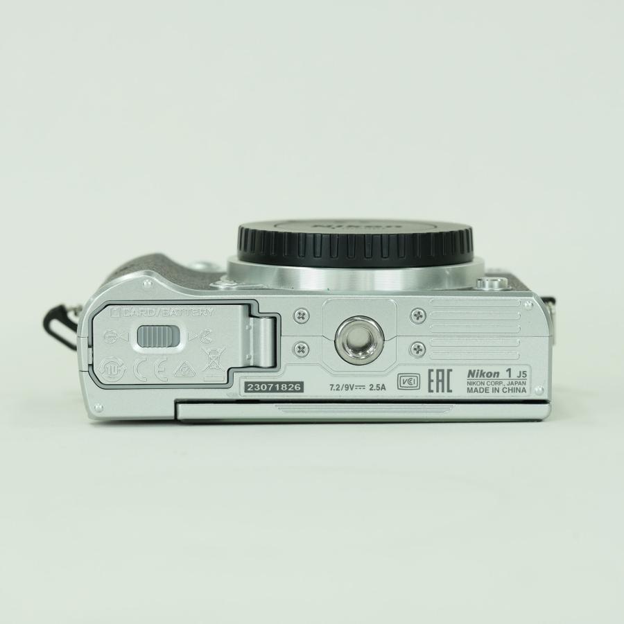 良品 | シャッター数4,730回] Nikon Nikon1 J5 ボディ シルバー