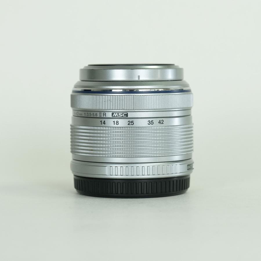 良品] OLYMPUS M.ZUIKO DIGITAL 14-42mm F3.5-5.6IIR シルバー