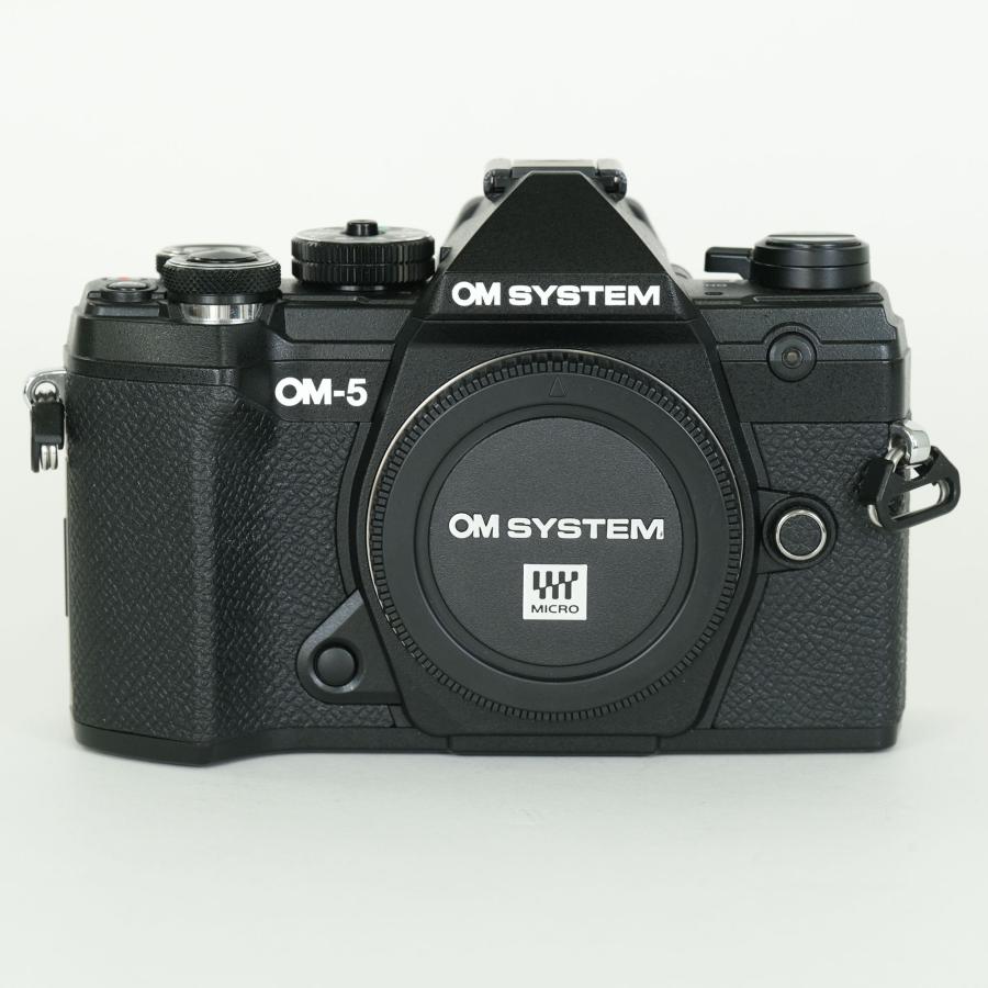 [美品 | シャッター数6，310回｜バッテリー2個付] OM SYSTEM OM-5 [ボディ ブラック] | マイクロフォーサーズマウント_1