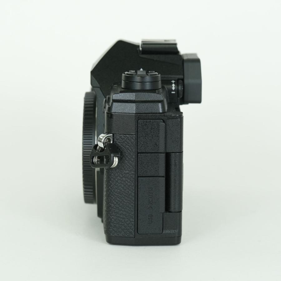 [美品 | シャッター数6，310回｜バッテリー2個付] OM SYSTEM OM-5 [ボディ ブラック] | マイクロフォーサーズマウント_4