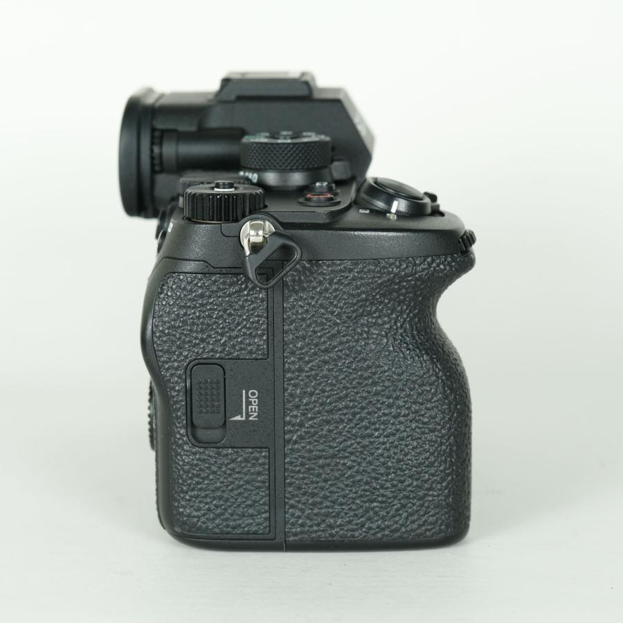 良品 | シャッター数33,900回] SONY α7R V（ILCE-7RM5） Eマウント